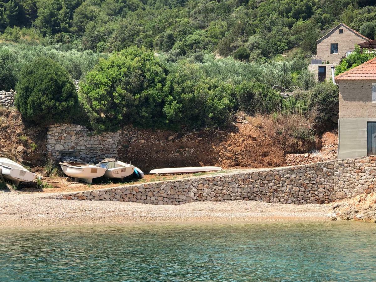 The White House Robinson Hvar * Gdinj
