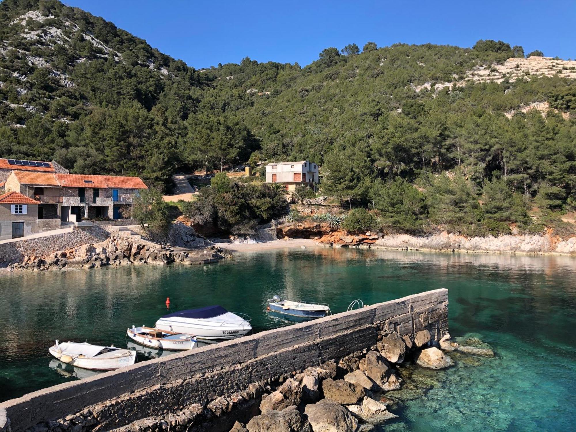 The White House Robinson Hvar Holiday home Gdinj