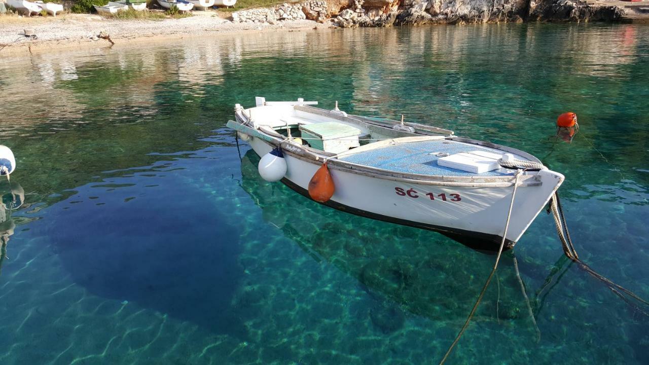The White House Robinson Hvar Gdinj